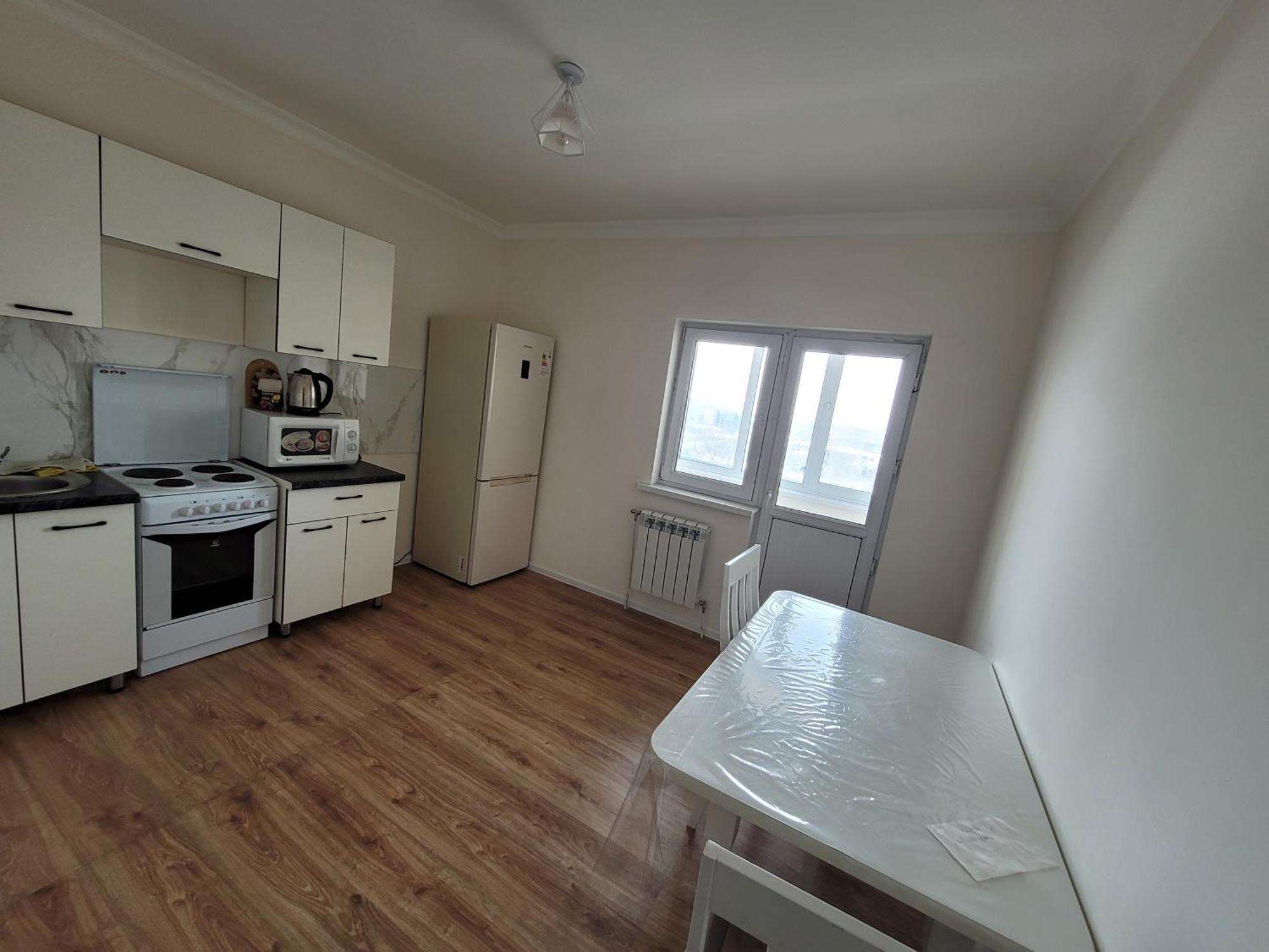 Uzak Apartment 2 อัลมาตี ภายนอก รูปภาพ